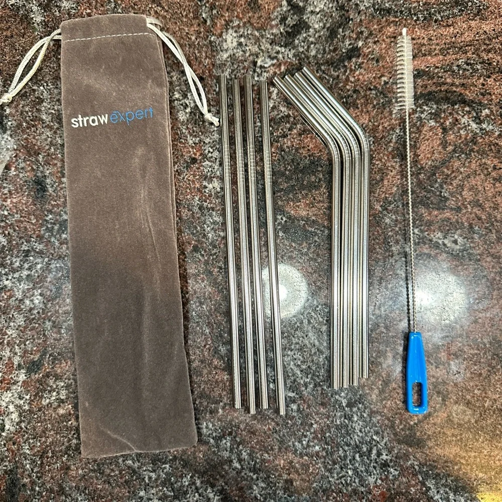 Set of 8 reusable metal straws